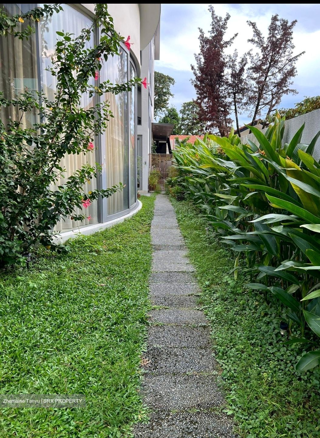 Haigsville Drive (D15), Semi-Detached #604325221